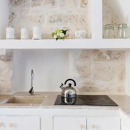 - Iap021004-a Ostuni