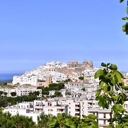 - Iap021004-a * Ostuni